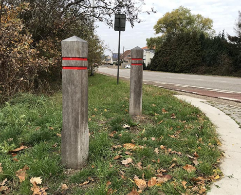 VVS-straatmeubilair-antiparkeerpalen-diamantkoppaal-hout-3