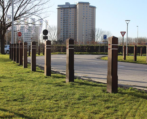 VVS-straatmeubilair-antiparkeerpalen-diamantkoppaal-hout-5