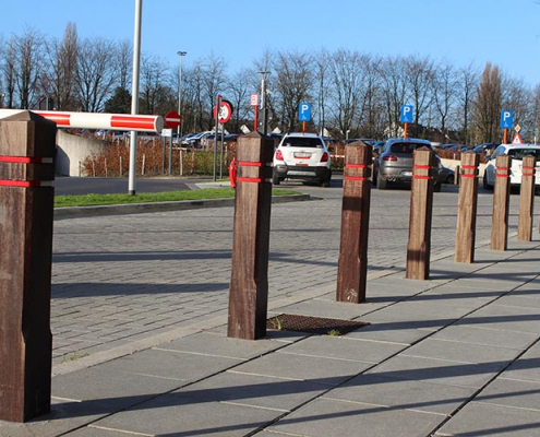 VVS-straatmeubilair-antiparkeerpalen-diamantkoppaal-hout-6