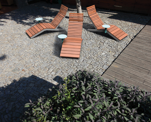 VVS-straatmeubilair-zitbank-rivage-10