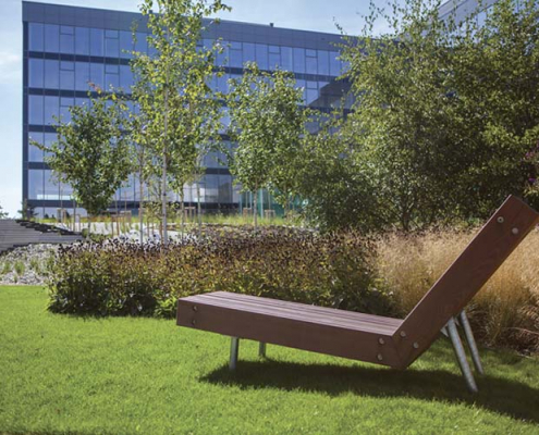 VVS-straatmeubilair-zitbank-woody-28